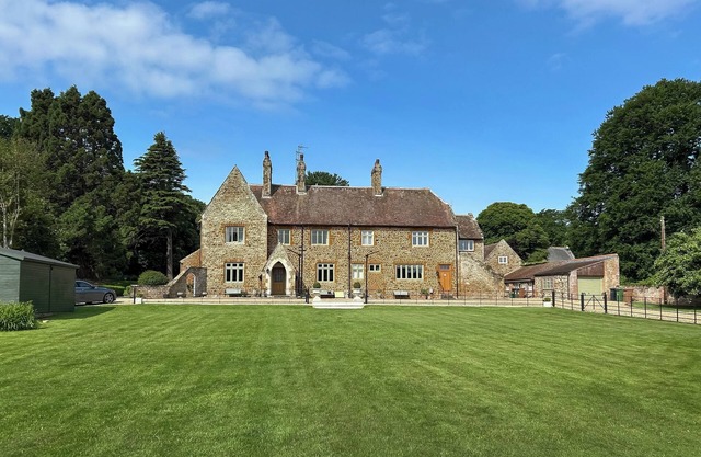 2 bedroom accommodation in Old Hunstanton