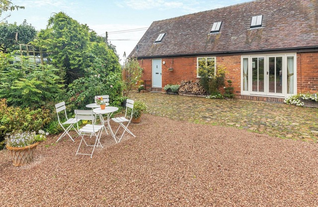 2 bedroom accommodation in Tenbury Wells
