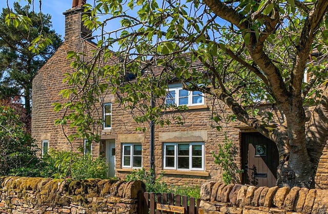 2 bedroom accommodation in Sutton, near Macclesfield