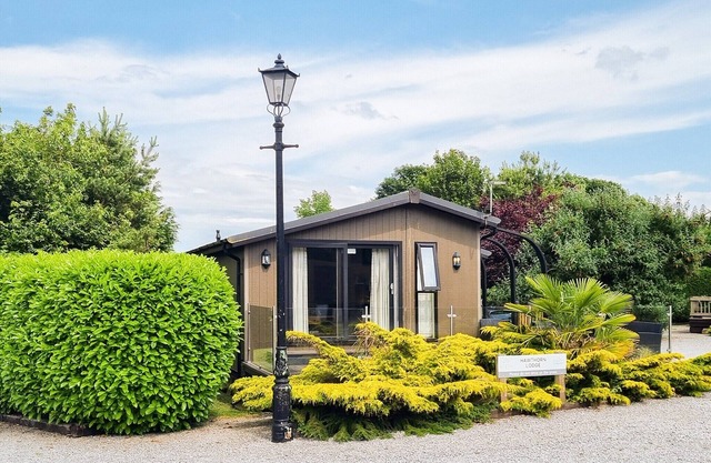 2 bedroom accommodation in Little Weighton, Nr Beverley