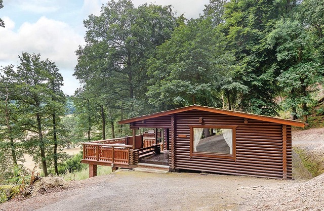 2 bedroom accommodation in Garthmyl, Montgomery