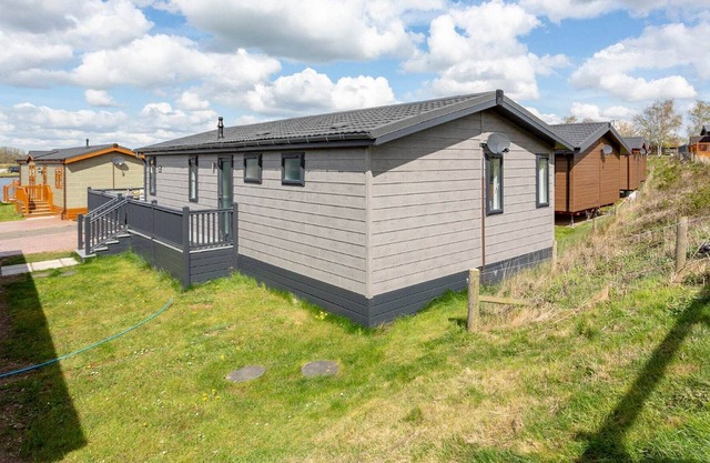 2 bedroom accommodation in Tewkesbury