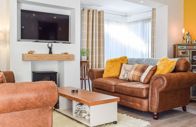 2 bedroom accommodation in Seaton, near Workington