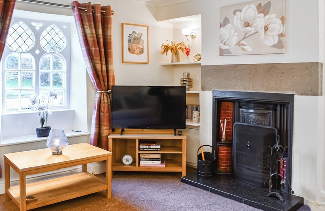 2 bedroom accommodation in Burrow, near Kirkby Londsdale