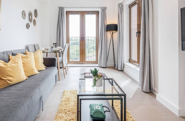 2 bedroom accommodation in St Albans