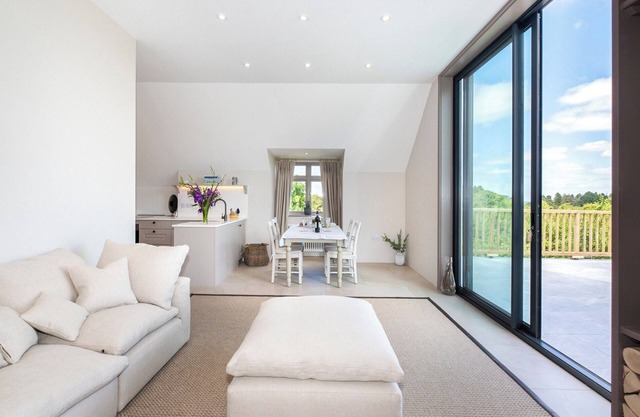 2 bedroom accommodation in Broadway, near Cotswolds