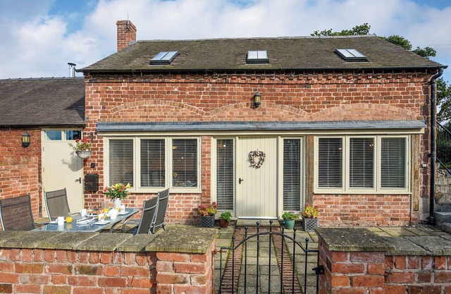 2 bedroom accommodation in Condover