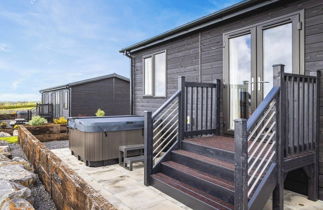 2 bedroom accommodation in Kilgetty