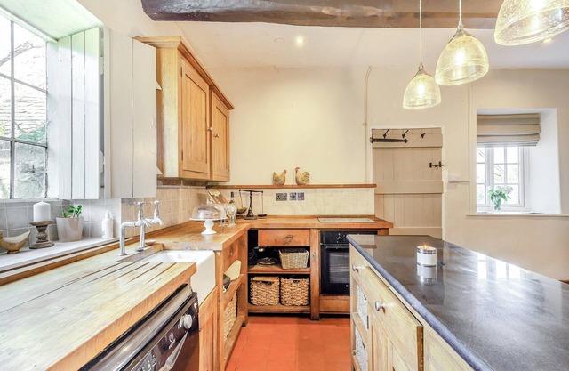 2 bedroom accommodation in Croesau Bach, near Oswestry