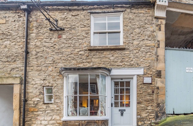 2 bedroom accommodation in Richmond