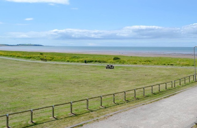 2 bedroom accommodation in Allonby