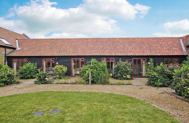 2 bedroom accommodation in Catfield