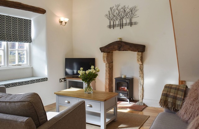 2 bedroom accommodation in Leyburn