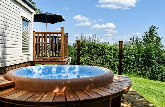 2 bedroom accommodation in Malvern