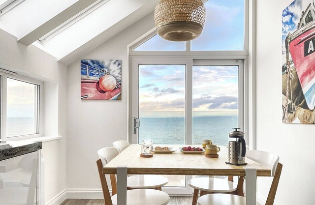 2 bedroom accommodation in New Quay