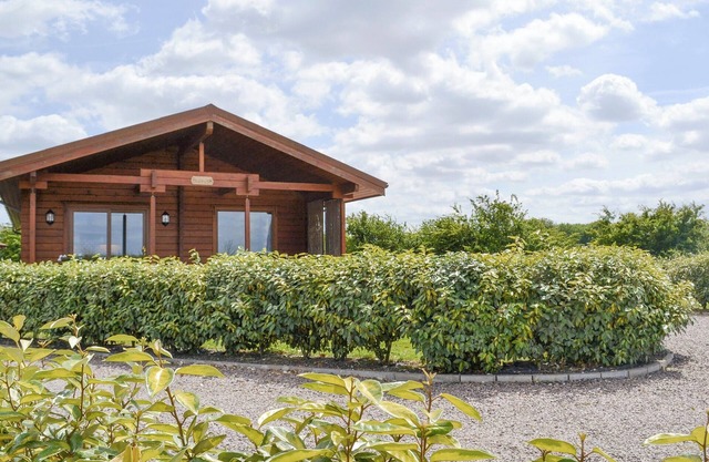 2 bedroom accommodation in Burgh le Marsh, near Skegness