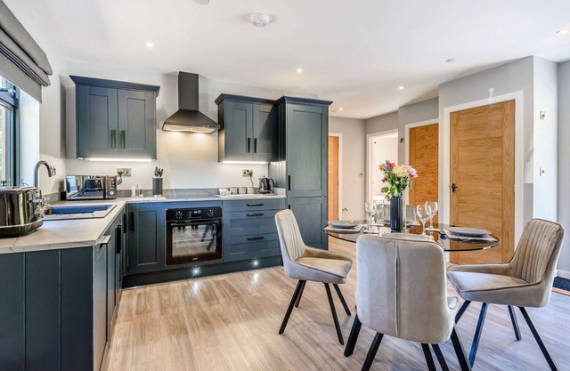2 bedroom accommodation in Heyope, near Knighton