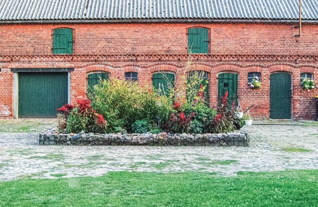 2 bedroom accommodation in Kamern