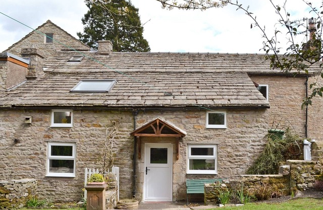 2 bedroom accommodation in Alston