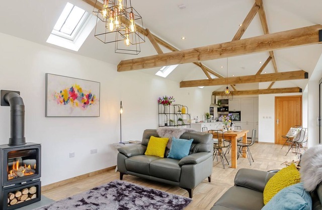 2 bedroom accommodation in Elsham, near Brigg