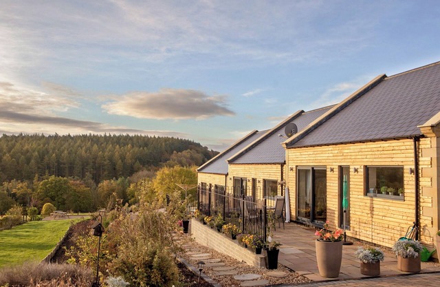 2 bedroom accommodation in Knitsley, near Lanchester