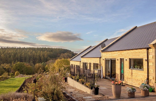 2 bedroom accommodation in Knitsley, near Lanchester