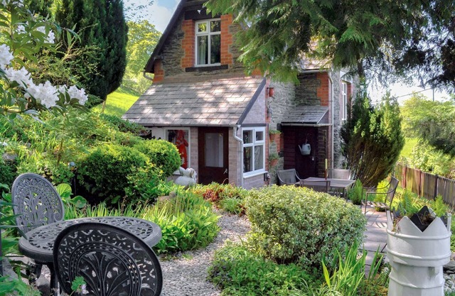 2 bedroom accommodation in Corwen