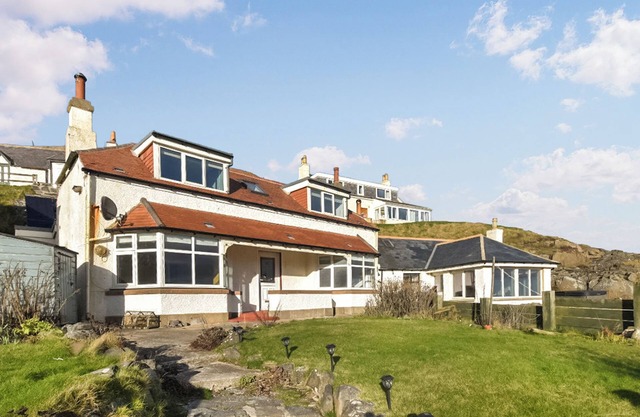 2 bedroom accommodation in Ellon