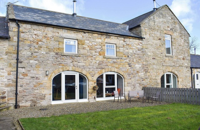 2 bedroom accommodation in Colwell, near Hexham
