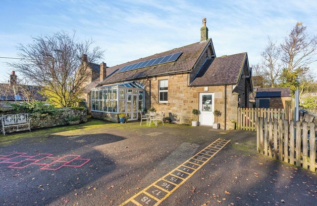 2 bedroom accommodation in Hexham