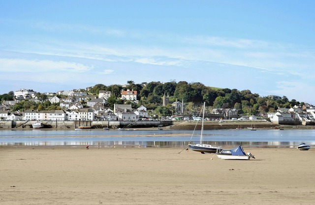 2 bedroom accommodation in Instow