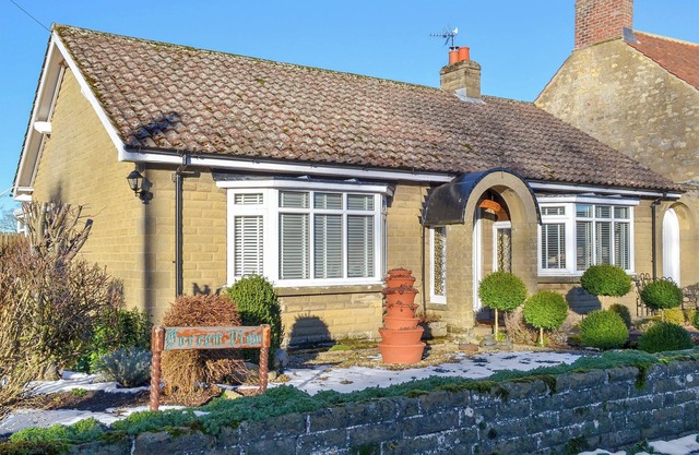 2 bedroom accommodation in Lockton, near Pickering