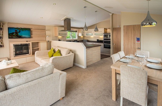2 bedroom accommodation in Lelant, St Ives