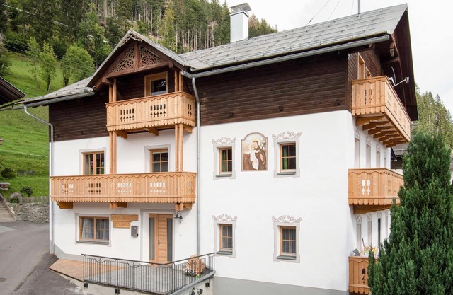 2 bedroom amazing apartment in Liesing