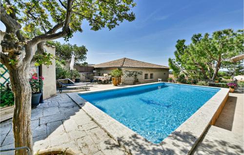 2 Bedroom Amazing Home In Châteaurenard