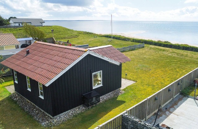 2 bedroom amazing home in Esbjerg V