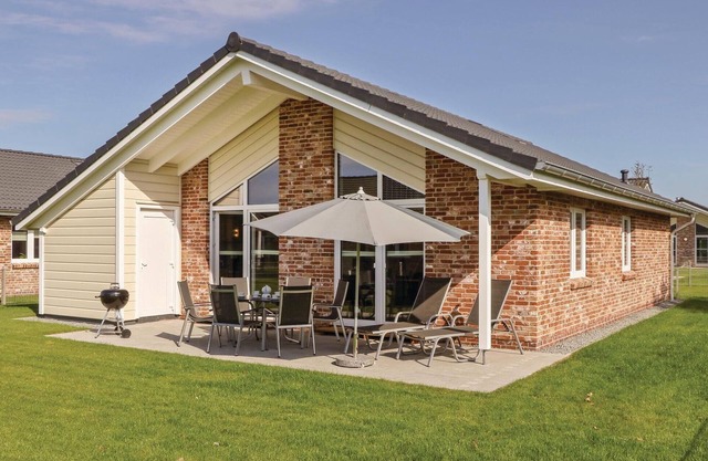 2 bedroom amazing home in Dagebüll