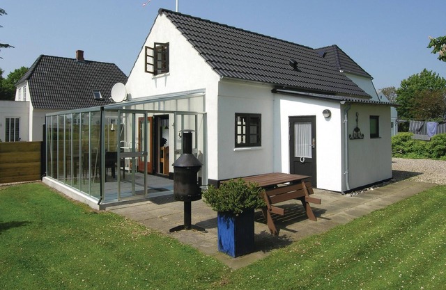 2 bedroom amazing home in Bagenkop