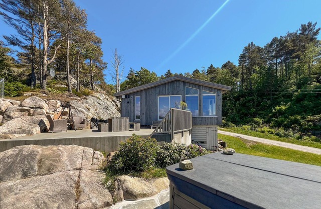 2 bedroom amazing home in Mandal