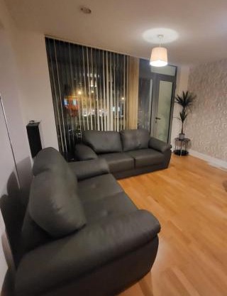 2 Bedroom Apartment - Henry St Central Liverpool