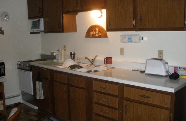 2-bedroom apartment in Underwood. Great long-term rates.