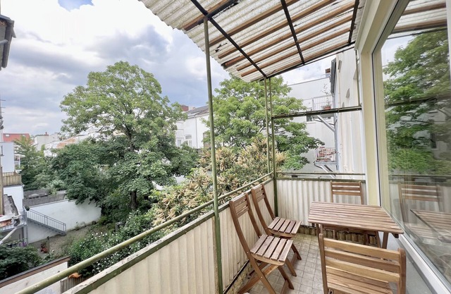 2 Bedroom Apartment in Bremen