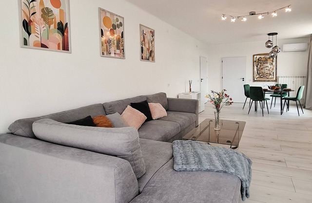 2-bedroom apartment in fabulous Budapest -with a panoramic view of the Danube