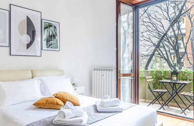 2 bedroom apartment in milan