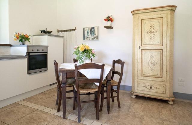 2 Bedroom Apartment in Umbria
