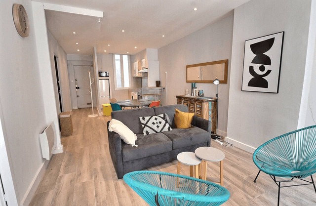 2-bedroom apartment - near Vieux-Port