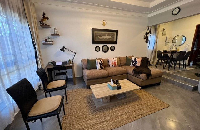 2 bedroom apartment near the lake
