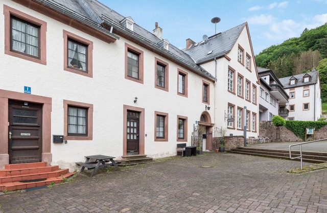 2 bedroom awesome apartment in Malberg