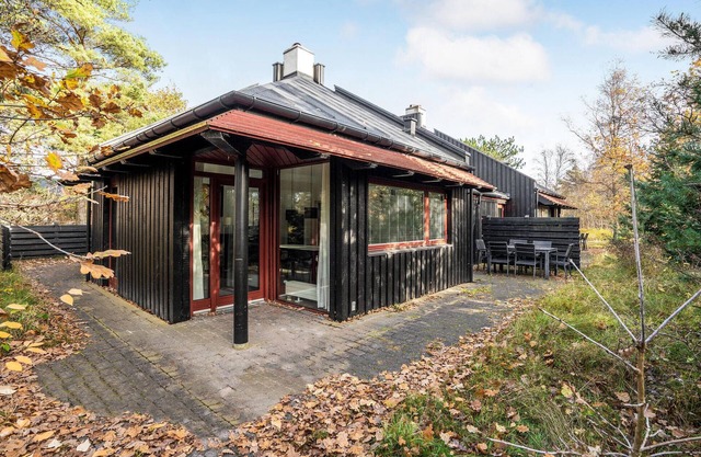 2 bedroom awesome home in Grenaa