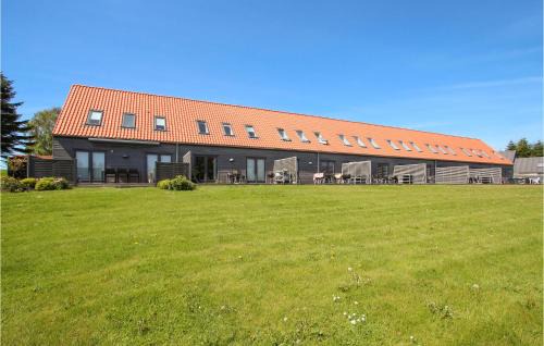 2 Bedroom Beautiful Apartment In Samsø